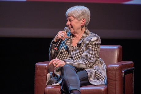 Mia Adams: «La microfinance a assuré une révolution. Elle a d’abord donné confiance aux gens en les rendant productifs, elle les a responsabilisés, a créé de la transparence et permis à de nombreuses personnes de vivre de leur propre entreprise.» (Photo: ADA)
