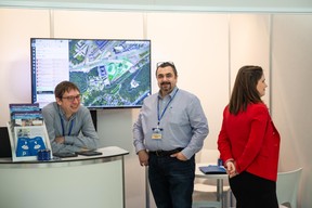 Au centre, Antonio Cavaleiro (SkyCom) ((Photo: Romain Gamba))