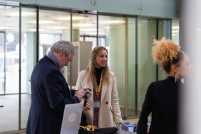 Au centre, Sarah Mele (Legitech) ((Photo: Romain Gamba))