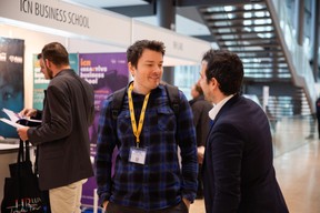 Au centre, Andrei Matracaru (Deeplink) ((Photo: Romain Gamba))