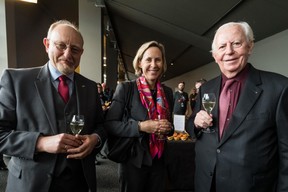 Anouk Agnès (ministère d'Etat) au centre, Jacques Santer ( à droite) ((Photo: Nader Ghavami / Maison Moderne))