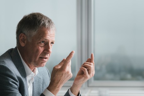 Le ministre du Logement, Henri Kox, a appelé les propriétaires et locataires «dont les revenus ont substantiellement baissé à cause de la crise actuelle, à s’informer auprès du guichet unique afin de vérifier s’ils peuvent bénéficier d’une aide au logement». (Photo: Nader Ghavami/archives)
