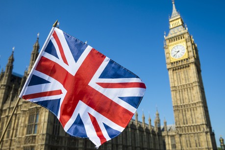Si les conservateurs mènent dans les sondages, une alliance des travaillistes et des Lib Dems pourrait récolter davantage de voix. (Photo: Shutterstock)