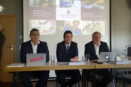 Le ministre des Classes moyennes, Lex Delles, a présenté le nouveau centre de compétences digitales à destination des 7.000 entreprises artisanales. (Photo: FDA)