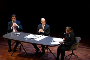 Nicolas Buck (Président de l'UEL), Thierry Raizer (Maison Moderne) et Nora Back (Présidente de l'OGBL) ((Photo: Patricia Pitsch))