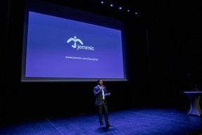 Jean-Pierre Schmit (Jemmic) ((Photo: Jan Hanrion / Maison Moderne))