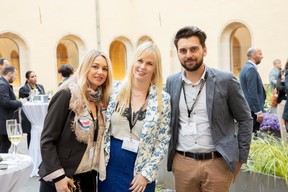 Stéphanie Bourhis (Sophrologue Hypnothérapeute), Linna Karklina (LK Real Estate) et Nicolas Leclere (Real Estate) ((Photo: Jan Hanrion / Maison Moderne))