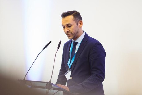 Le CEO de Lhoft, Nasir Zubairi, se réjouit d’accueillir State Street au sein de sa fondation. (Photo: Sébastien Goossens)