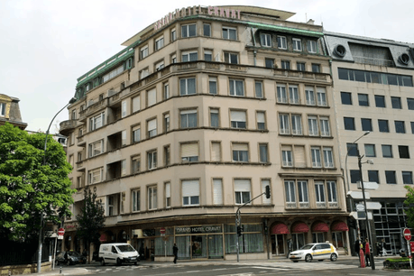Selon Carlo Cravat, le gérant de l’hôtel Cravat, la «psychose autour du coronavirus, ce n’est pas bon pour tout le monde. Nous payons les pots cassés.» (Photo: Google Maps/Capture d’écran)