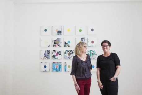 Fabienne Vandaele et Leonor Comin: un duo pour l'art et le design. (Photo: Julien Becker)