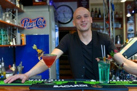 Philippe About aime raconter des histoires avec les cocktails qu'il crée. (Photo: Sven Becker)