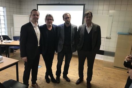 Georges Mischo, bourgmestre d’Esch-sur-Alzette, Gérard Pont, directeur des Francofolies de La Rochelle, Loïc Clairet, coordinateur général des Francofolies Esch-sur-Alzette, et Pierre-Marc Knaff, échevin à la Ville d’Esch-sur-Alzette. (Photo: Paperjam)