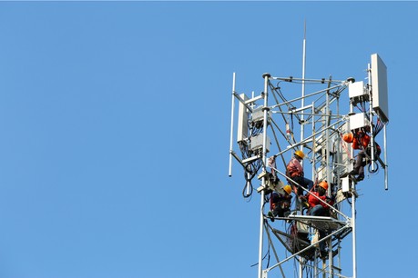 Soupçonné par les Américains de renseigner le gouvernement chinois, Huawei fait face à la méfiance des Européens au moment où ils lancent la 5G. (Photo: Shutterstock)