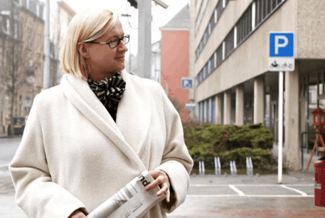 Josée Hansen travaille au d’Lëtzebuerger Land depuis 1996. (Photo: Olivier Minaire/archives Paperjam)