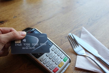 Le paiement sans contact est de plus en plus populaire depuis la crise sanitaire. (Photo: Shutterstock)
