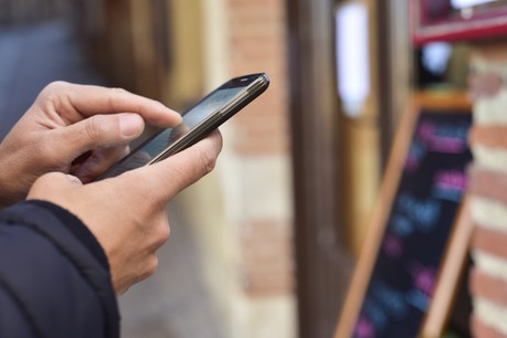 Le fisc belge se sert notamment de la géolocalisation pour «affiner» ses contrôles envers les travailleurs frontaliers. (Photo: Shutterstock)