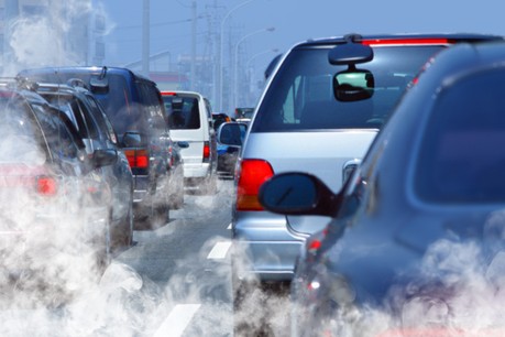 Les retards sont le facteur qui pèse le plus dans les coûts externes de la mobilité, bien plus que la pollution. (Photo: Shutterstock)