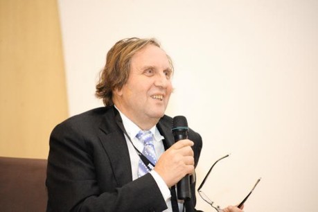 Jacques Chahine: «Les premiers grands bénéficiaires de cette chute du baril sont la zone euro et le Japon qui ne produisent pas une goutte de pétrole et qui doivent tout importer.» (Photo: archives paperJam)