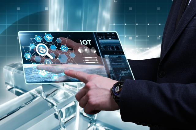 Les capteurs de l’IoT sont susceptibles de délivrer des informations en temps réel. (Photo: AdobeStock/Egor)