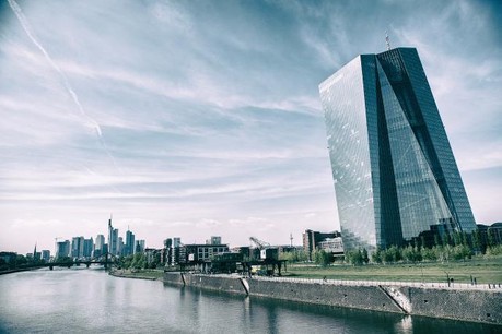 frankfurt-2251537_1280.jpg