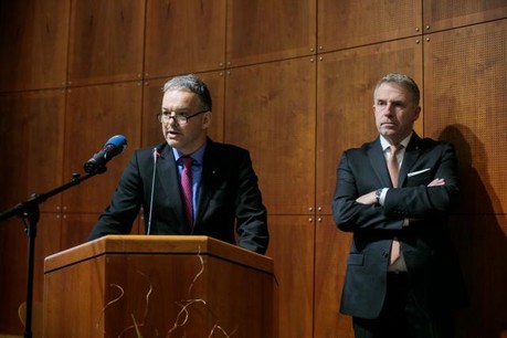 L’aménagement de nouveaux zonings d’activité et l’accès des PME au foncier font partie des dossiers que Michel Reckinger (à gauche) et Tom Oberweis (à droite) veulent remettre sur la table. (Photo: Matic Zorman)