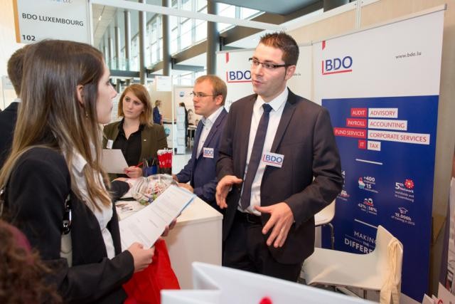 emploi_jeunes.jpg