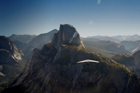 hang_glider_-_low_cost_blog.jpg