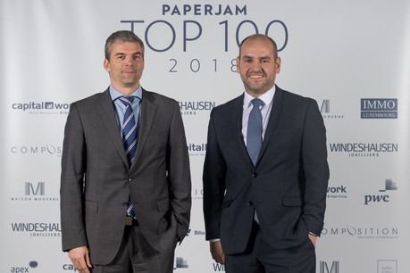 Le moment est important pour Jonathan Prince et Raoul Mulheims (Finologee) qui vont pouvoir proposer les produits de Luxtrust directement depuis leur plate-forme bancaire. (Photo: Nader Ghavami/Archives Paperjam)