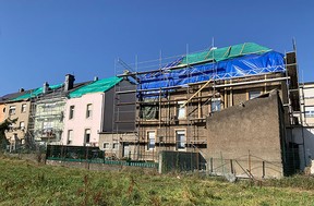 Pour mettre certaines habitations à l’abri, il faudra encore travailler dur. ((Photo: Paperjam))