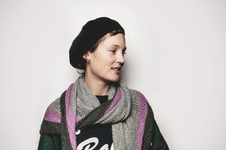 Vicky Krieps: «Je crois qu’en étant moi, en faisant ce que je fais, je peux devenir un exemple de plus en plus visible dans le futur.» (Photo: Patricia Pitsch/Maison Moderne)