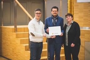 Julien Delpy (Maison Moderne), Adel Nabhan (Banque Degroof Petercam Luxembourg) et Martine Goerge (Solvay) ((Photo: Arthur Ranzy))