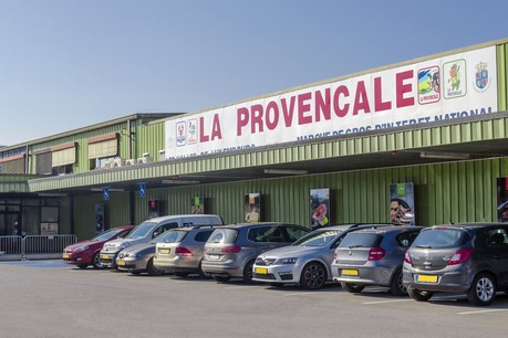 L’entreprise familiale, qui est le plus grand centre régional d’alimentation de gros et possède un effectif de près de 1.400 personnes, poursuit son développement. (Photo: La Provençale)