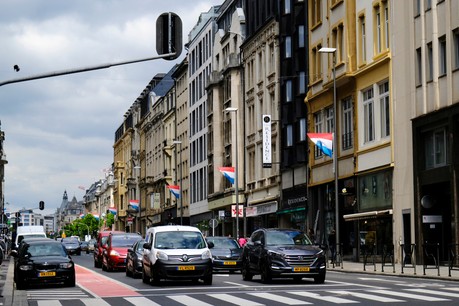 Les Luxembourgeois achètent toujours plus de voitures. Une statistique partiellement liée à l’augmentation de la population et au poids du leasing. (Photo: Shutterstock)