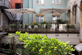 La terrasse de La Cristallerie, au cœur de l’îlot historique. ((Photo: Facebook de La Cristallerie))
