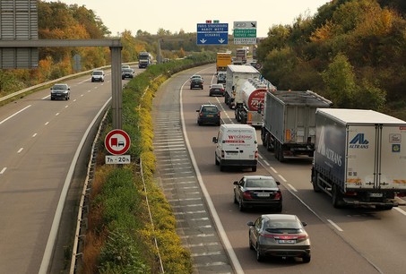 Afin de procéder à des travaux de réparation, l’autoroute sera coupée cette nuit entre 21h et 5h30 du matin dans le sens Luxembourg-Metz, à hauteur de l’échangeur 37.1 de Guénange. (Photo: www.a31bis.fr)